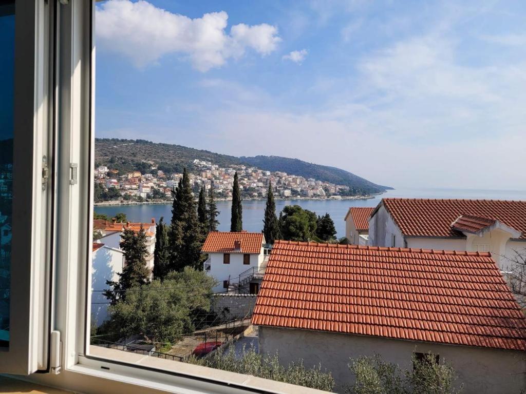 Gospino Apartment 1 Perfect For A Family Trogir Extérieur photo